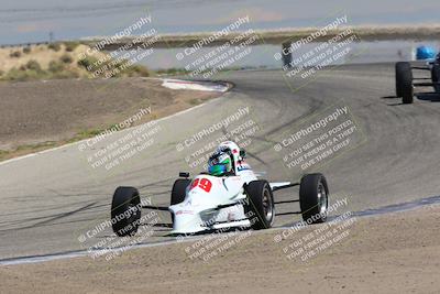 media/Jun-05-2022-CalClub SCCA (Sun) [[19e9bfb4bf]]/Group 3/Race/